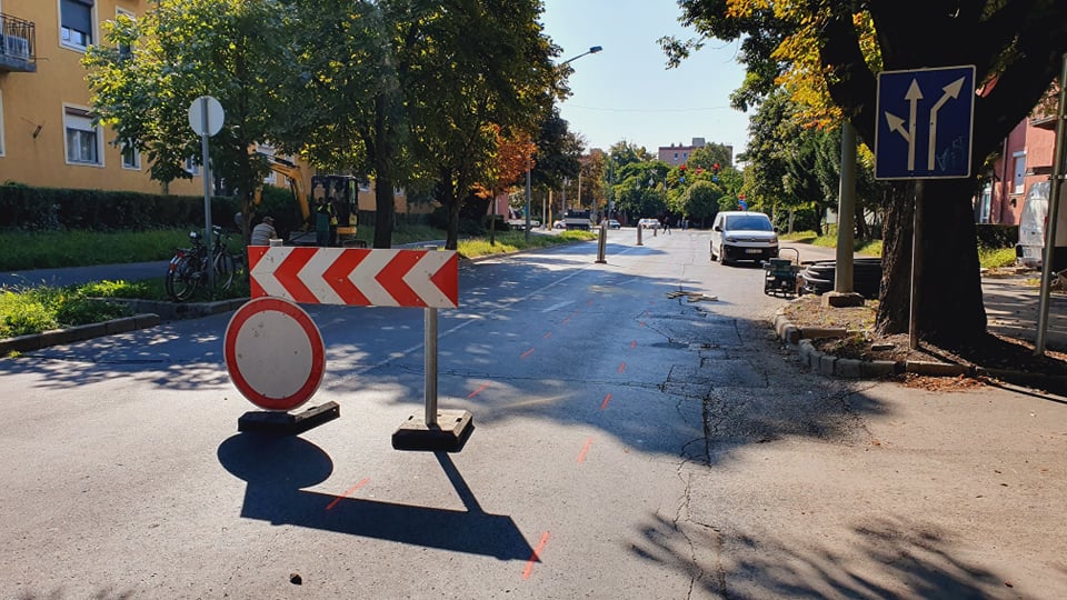 Több helyen 6 méter mélyen van a csatorna - közműcserékkel kezdődik a Prohászka és a kis-Budai felújításatöbb helyen 6 méter mélyen van a csatorna